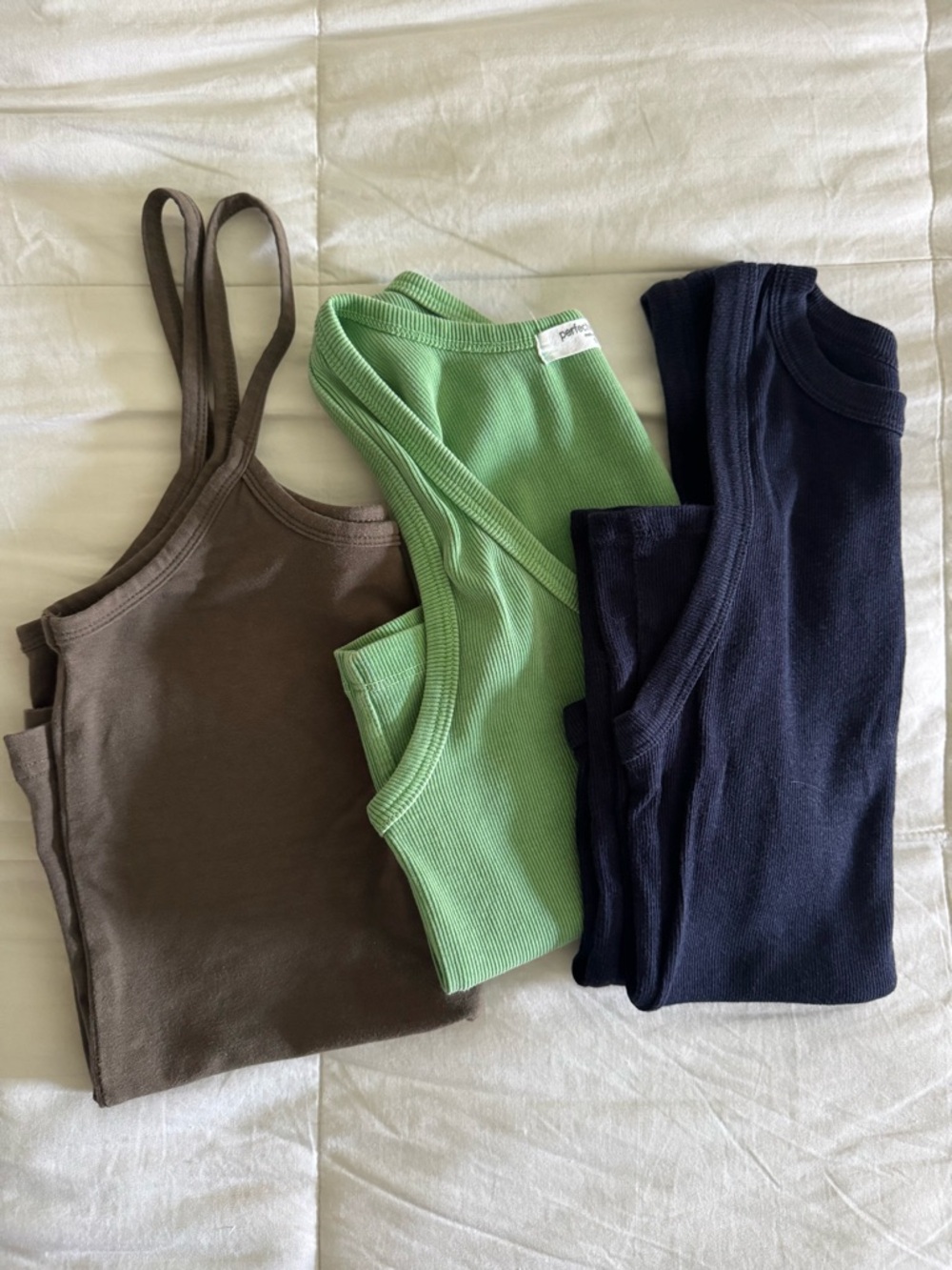Women’s Size Small Tank Top Bundle